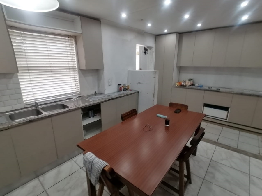 5 Bedroom Property for Sale in Northpine Western Cape